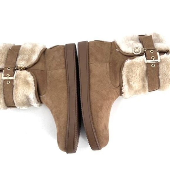 LNWOT Guess Women's Adlen Faux Fur Round Toe Ankle Boots Brown Tan Size 7 - Picture 3 of 11